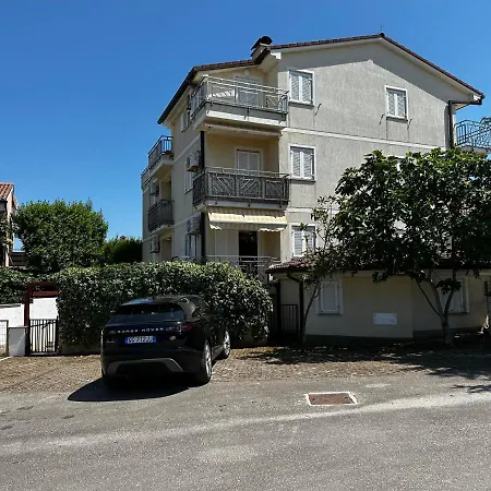 Casa Rosa Apartment Banjole Exterior photo